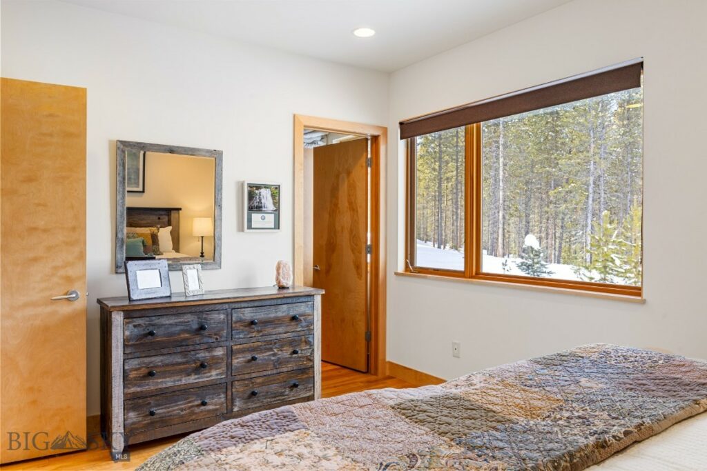 Big Sky MT 59716 - 22