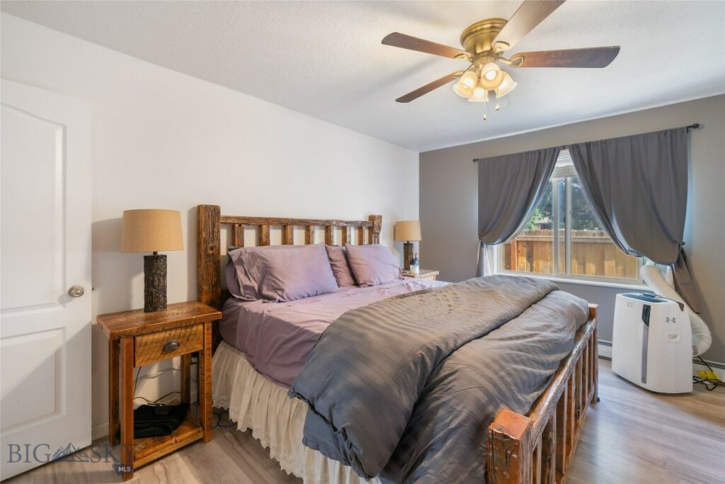 217 Lillian Way