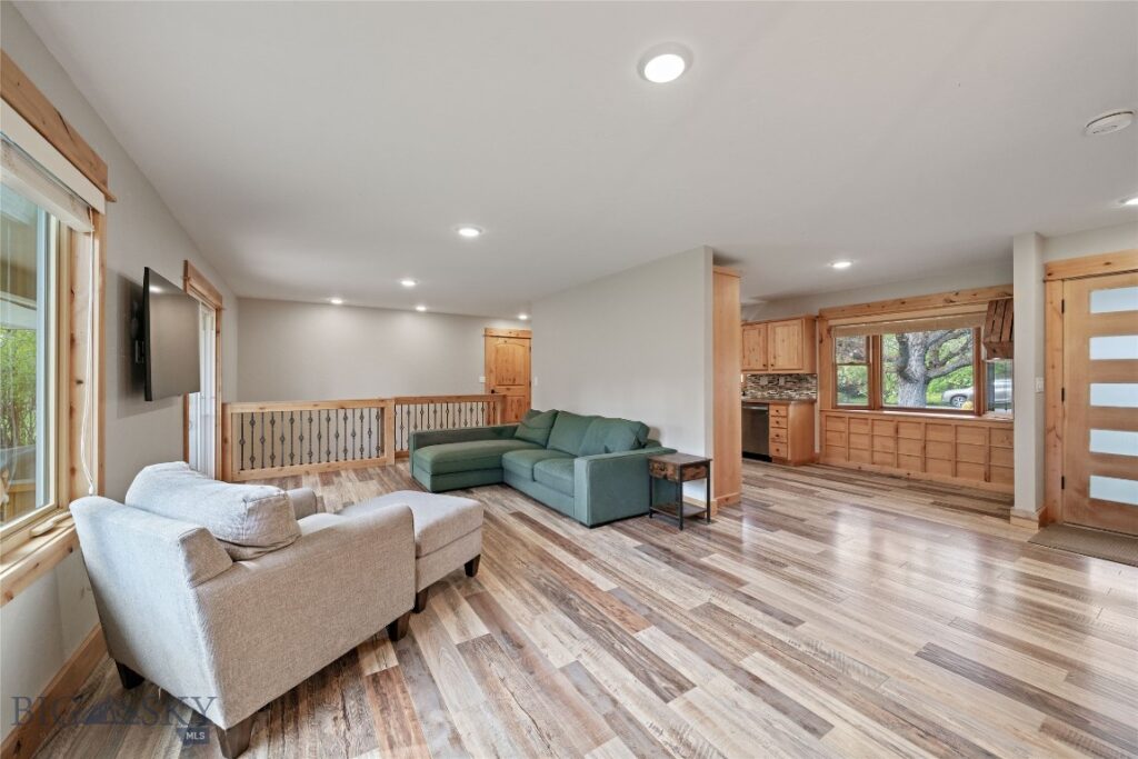 219 Coulee Drive