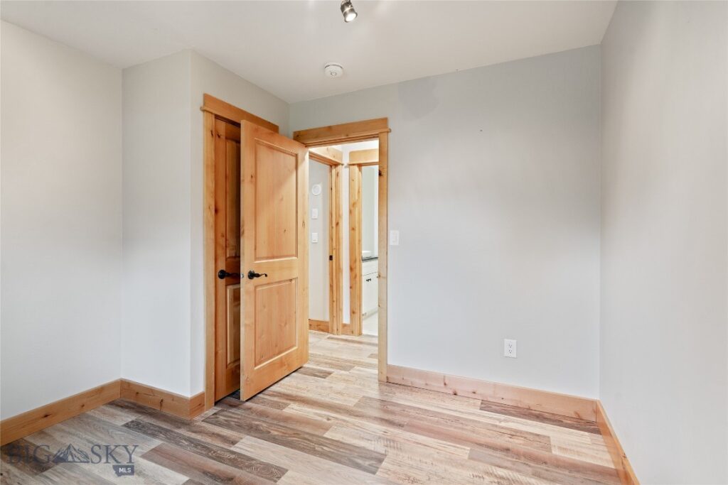 219 Coulee Drive
