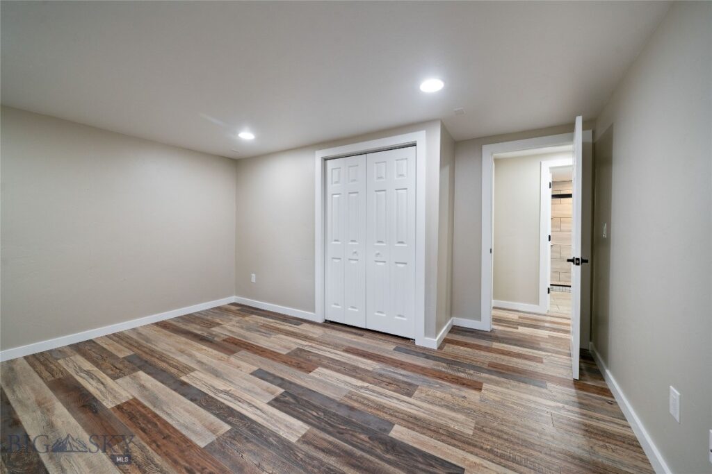 219 Coulee Drive