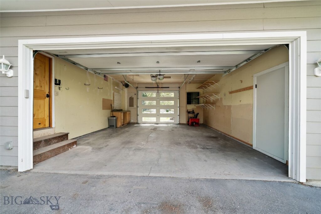 219 Coulee Drive