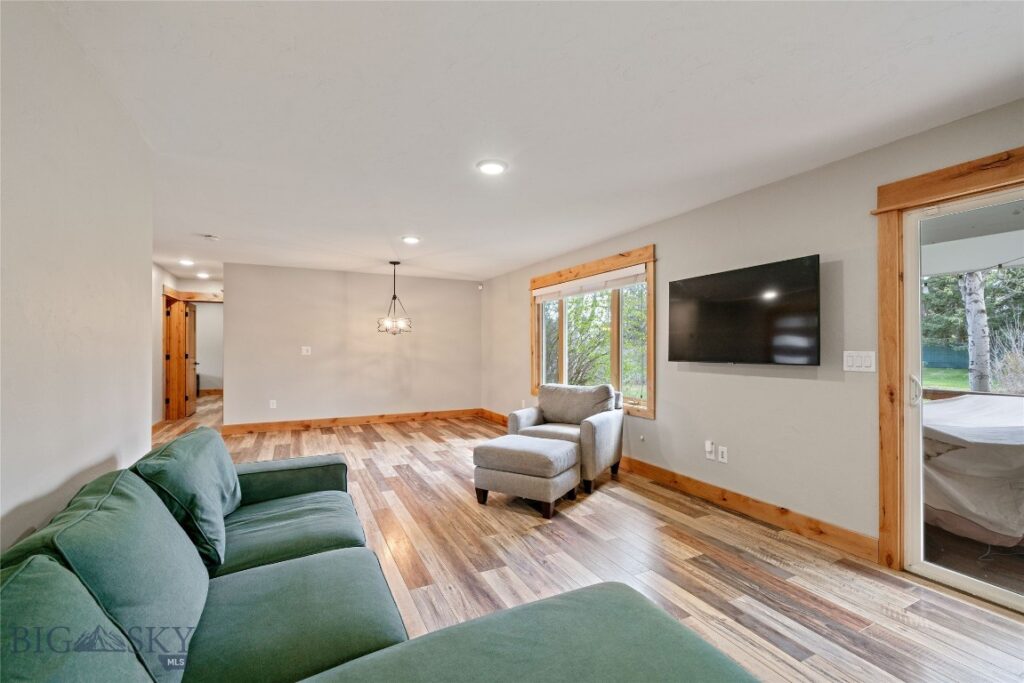 219 Coulee Drive