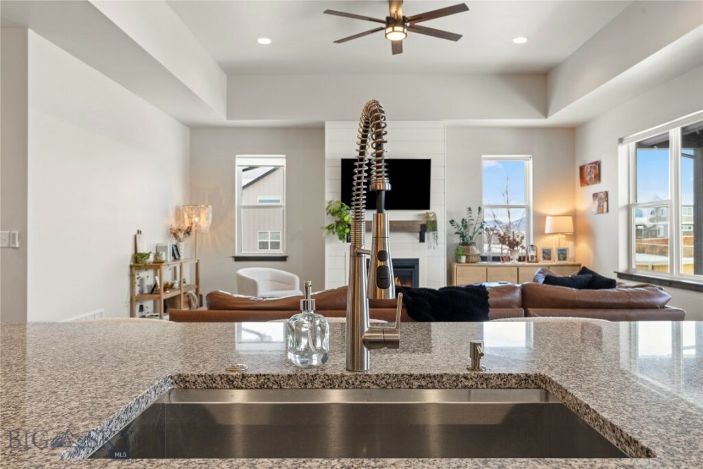 22 Battle Peak Court