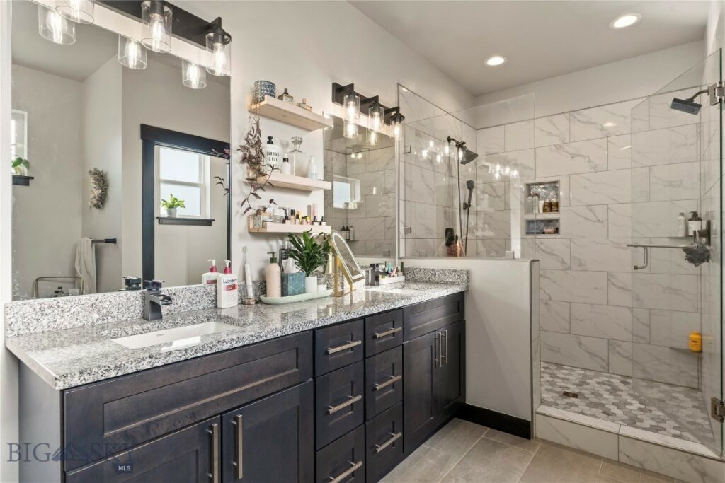 22 Battle Peak Court