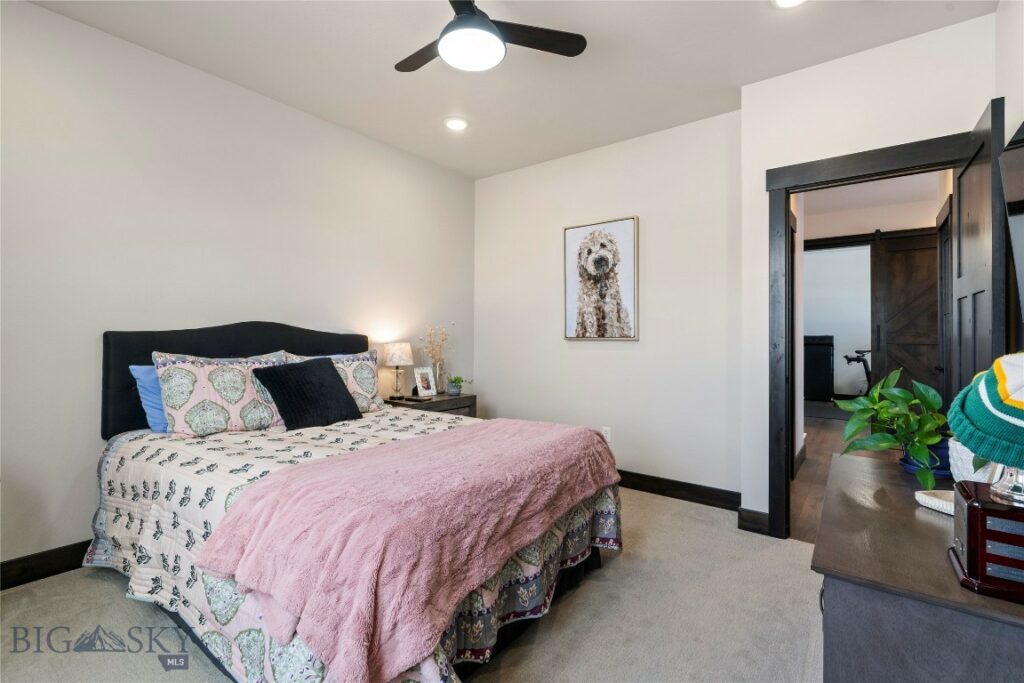 22 Battle Peak Court