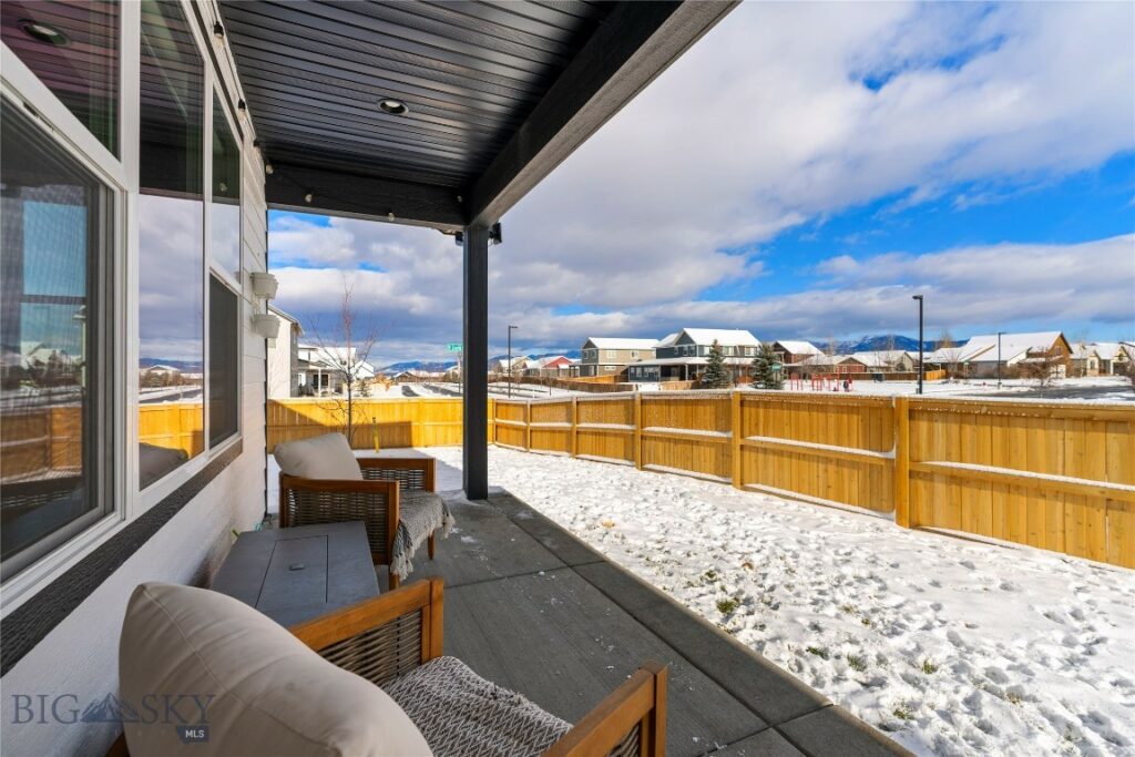 22 Battle Peak Court