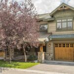 22 Limber Pine Place