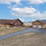 220 Cayuse Trail