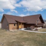 220 Cayuse Trail