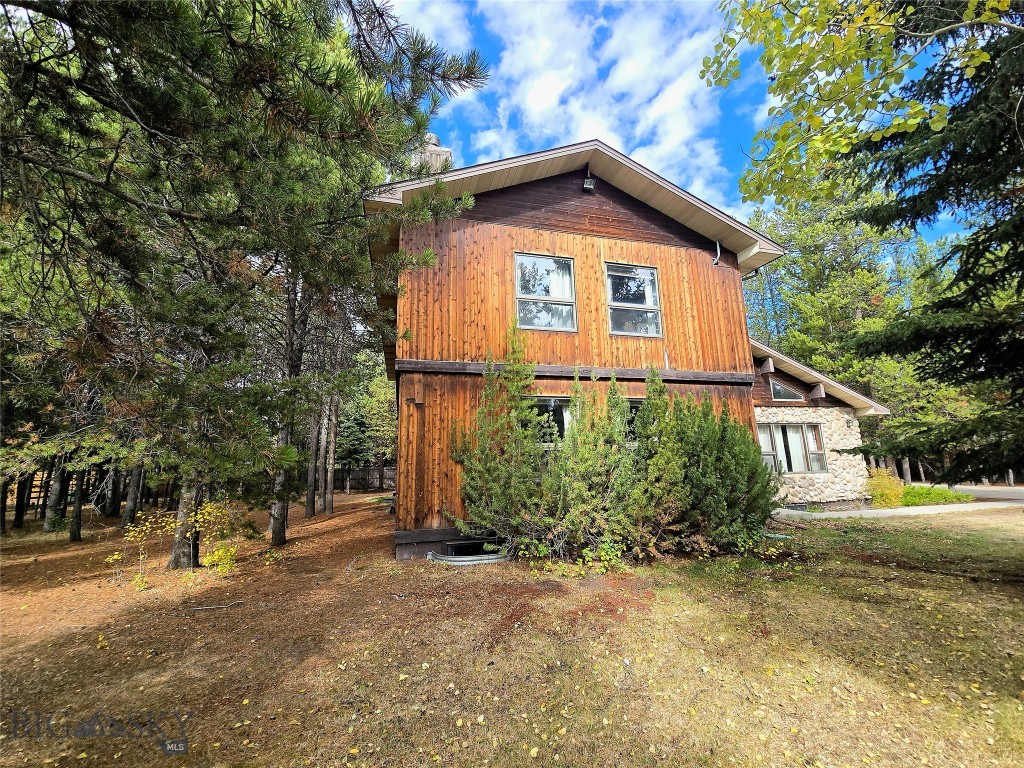 220 Watershed Road