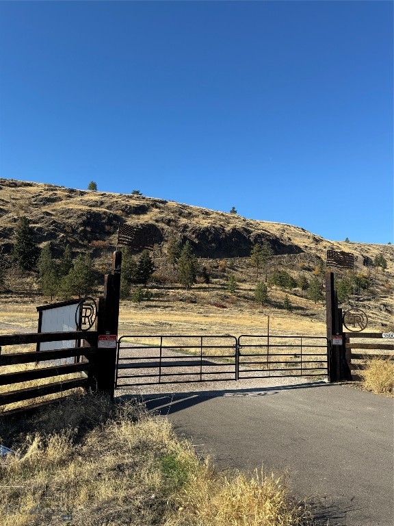 220 Watershed Road