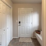 2200 W Dickerson