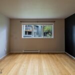 2200 W Dickerson