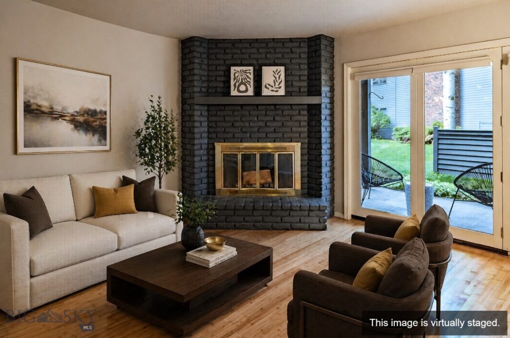 2200 W Dickerson