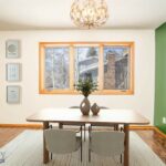 2200 W Dickerson