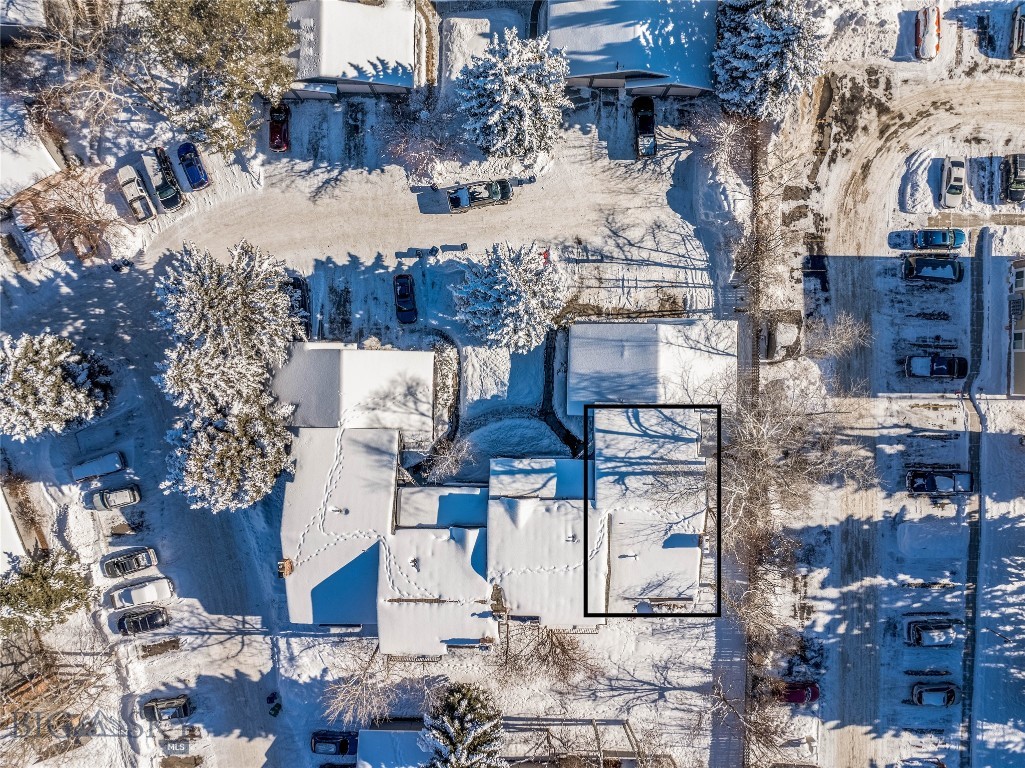 2200 W Dickerson