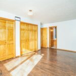2200 W Dickerson
