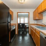 2200 W Dickerson