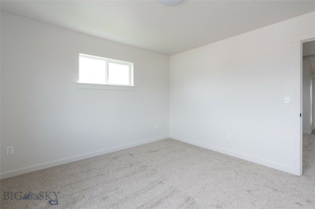 2210 Oriole Drive