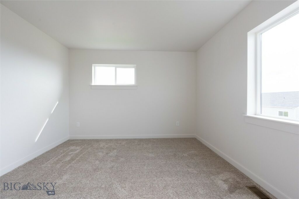 2210 Oriole Drive