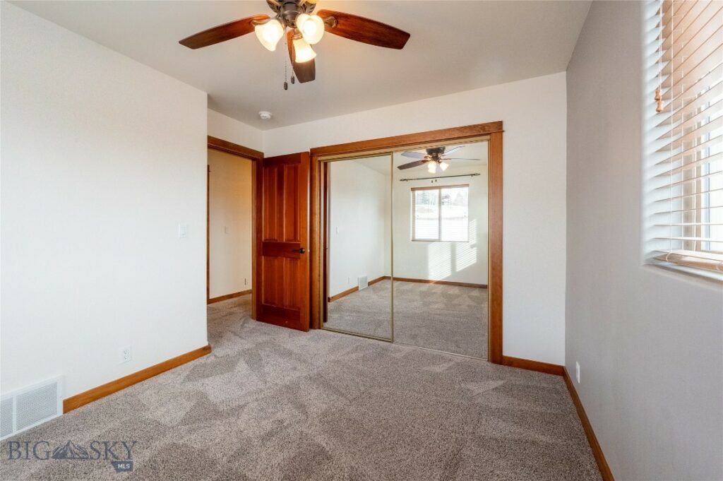 2212 Sourdough Road