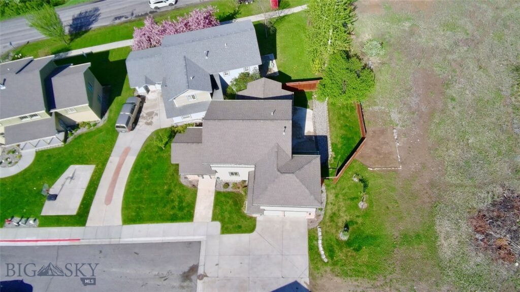 2212 Sourdough Road