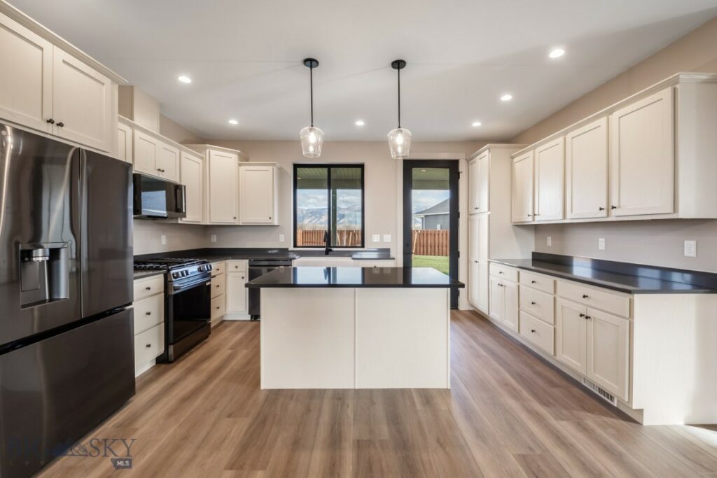 Belgrade MT 59714 - 6