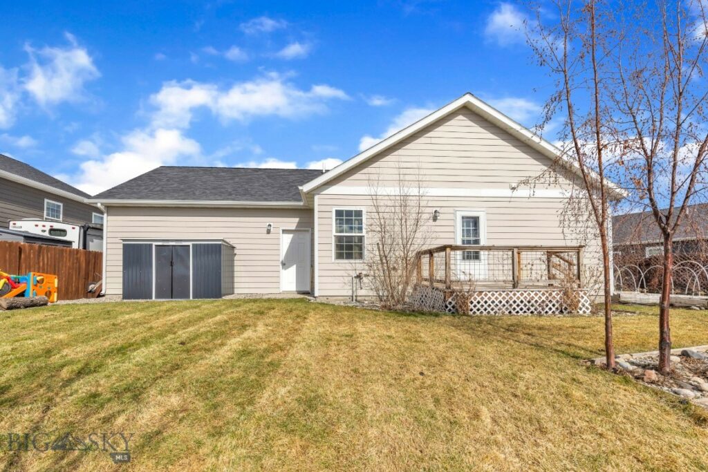 2219 Sturnella Lane
