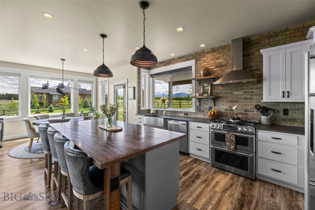 222 Higain Trail