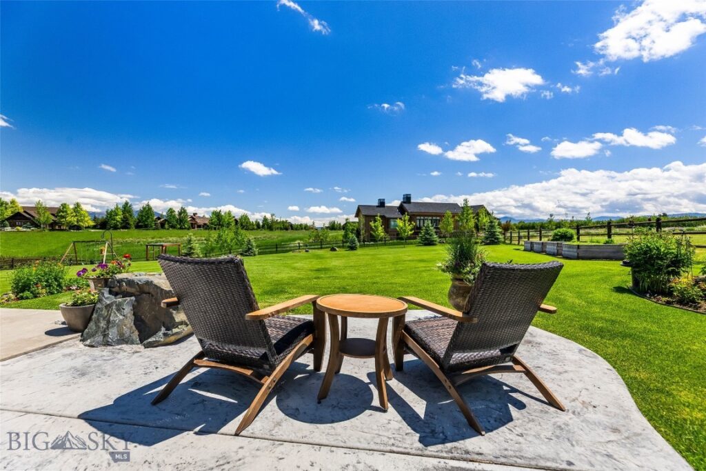 222 Higain Trail