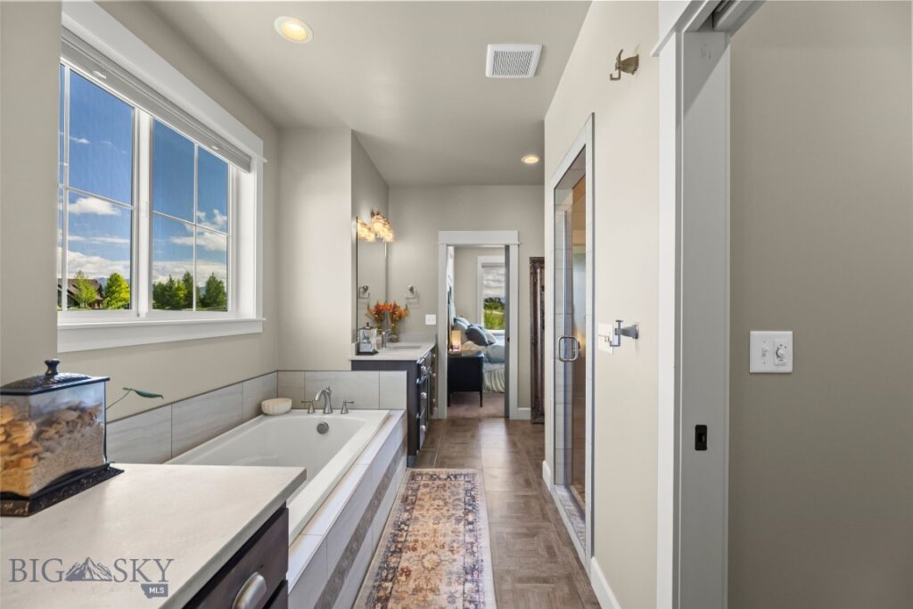 222 Higain Trail