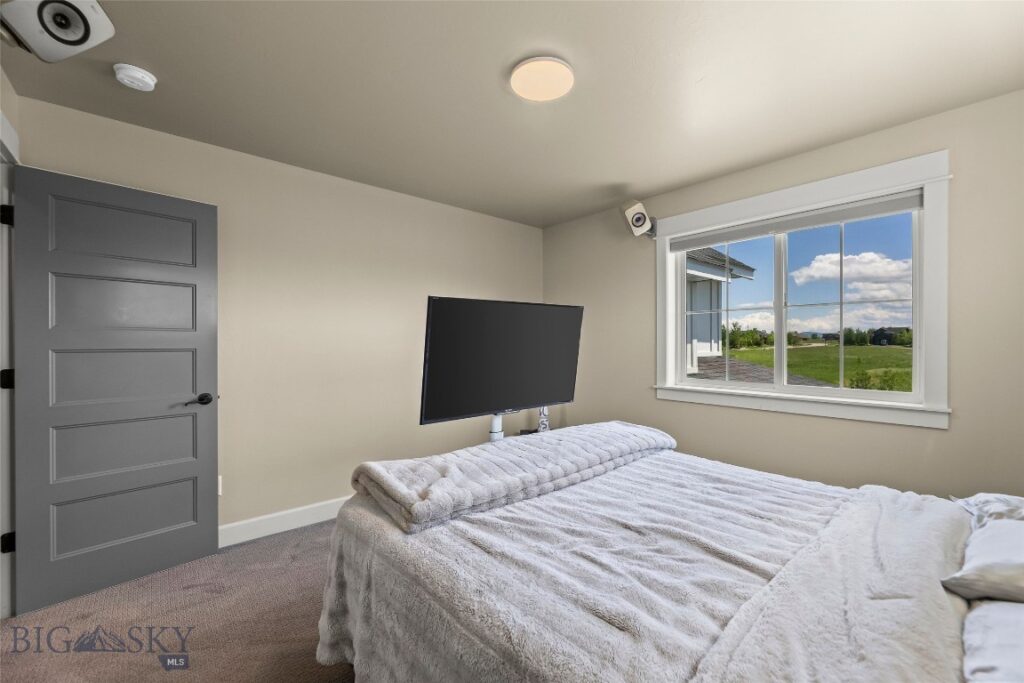 222 Higain Trail