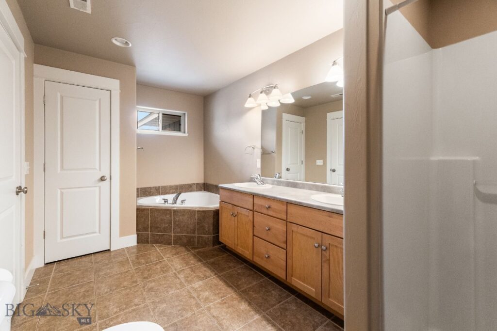 2229 Buckrake Avenue