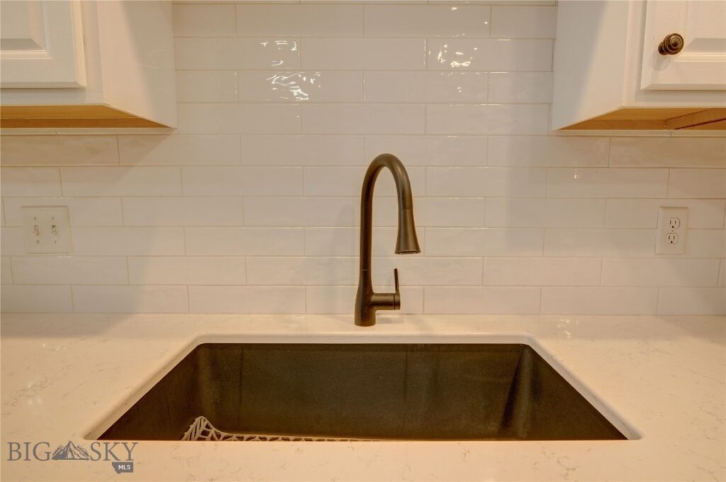 Bozeman MT 59718 - 8