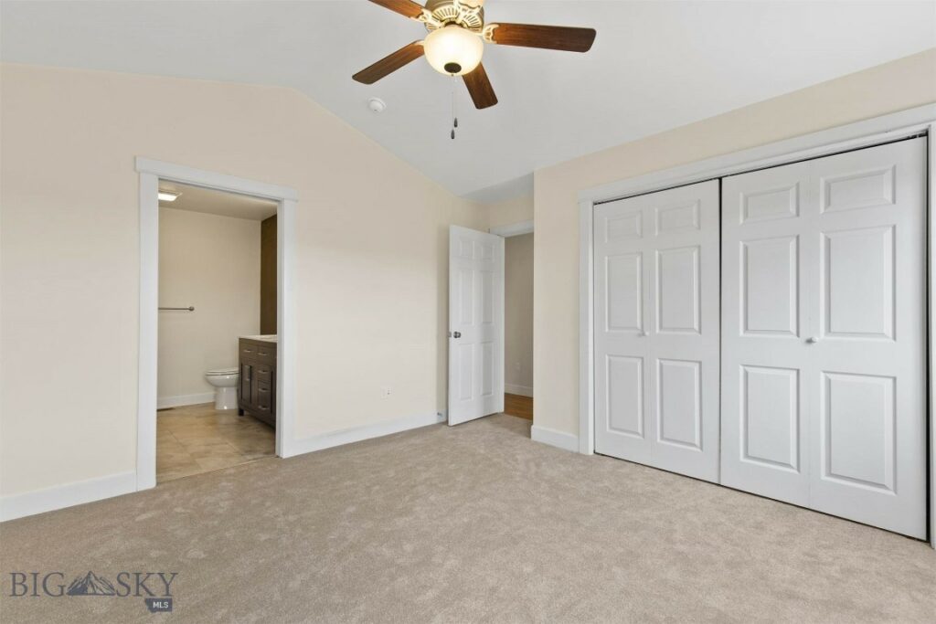2300 Sturnella Lane