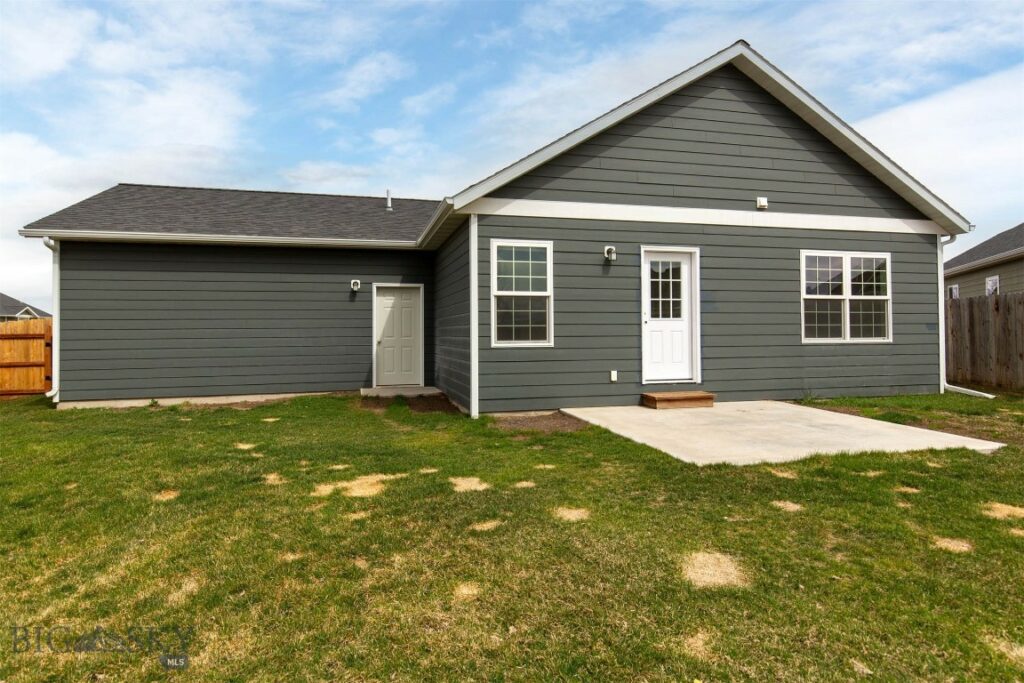 2300 Sturnella Lane