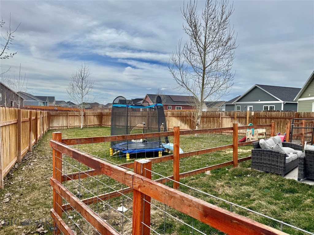 2304 Sturnella Lane
