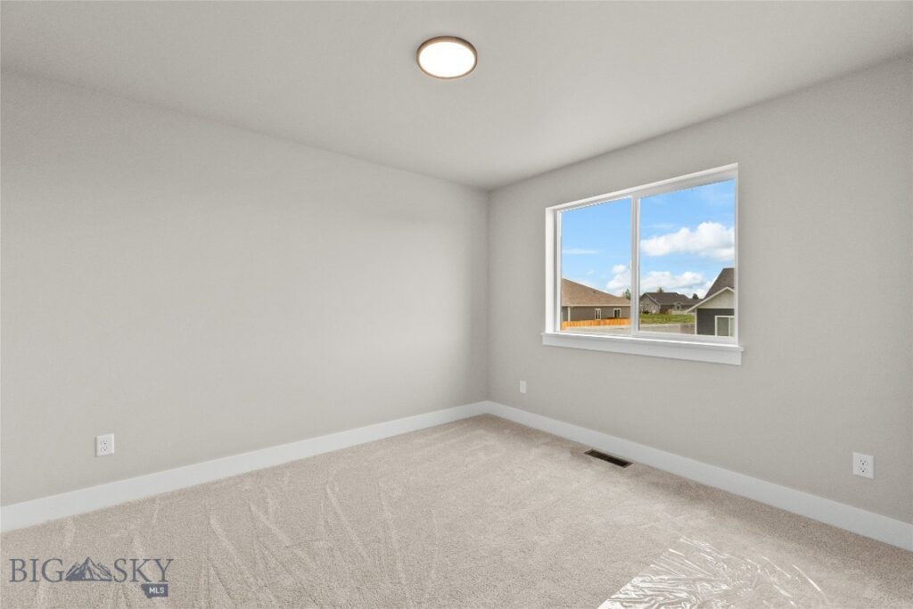 2305 Oriole Drive
