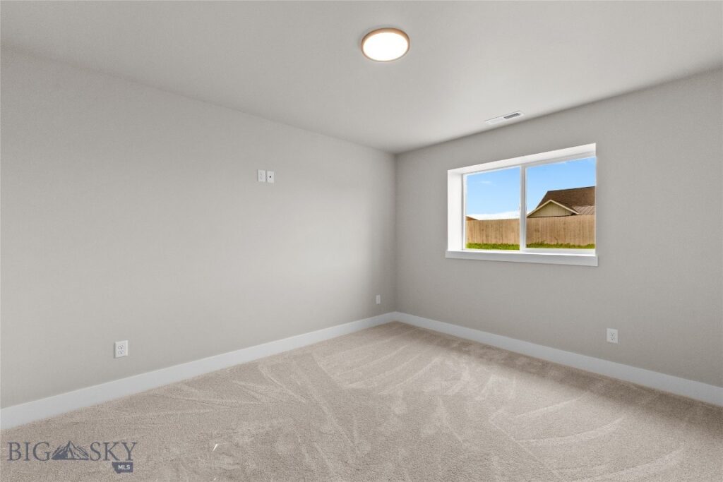 2305 Oriole Drive