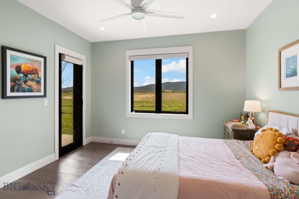 Bozeman MT 59718 - 18