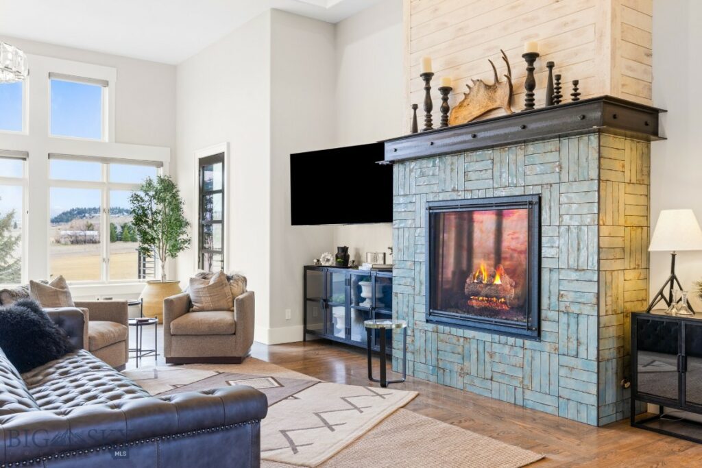 2336 Trailcrest Drive