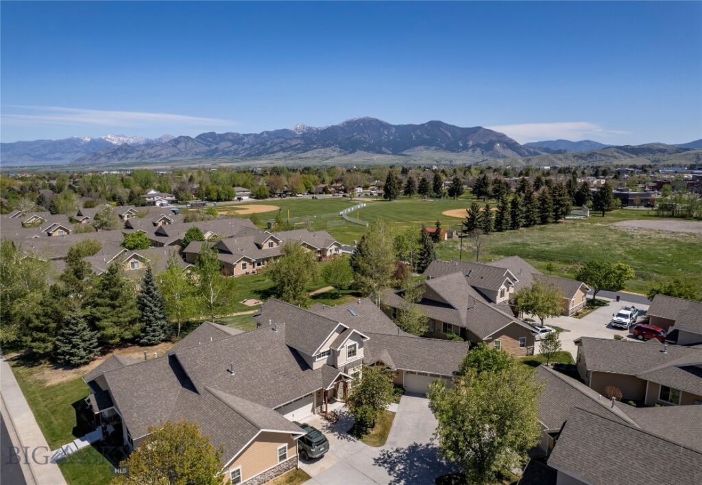 2358 W Beall