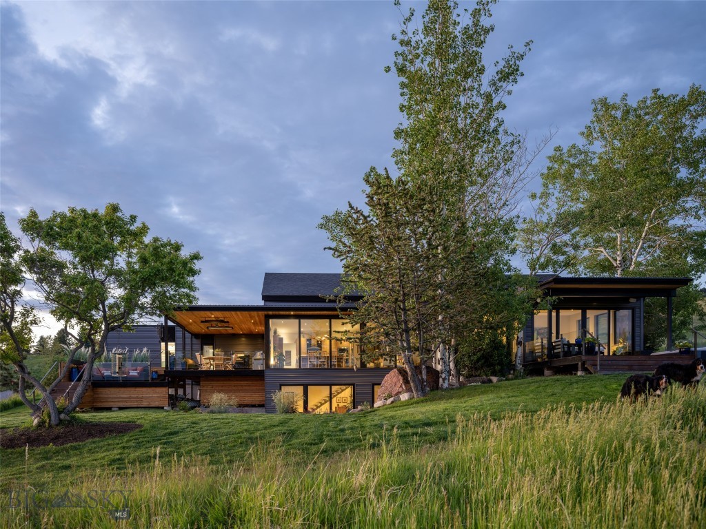 2375 Whitetail Road