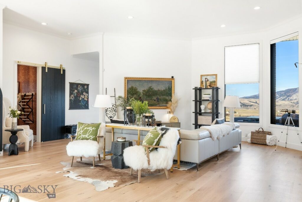 2375 Mount Ellis Lane