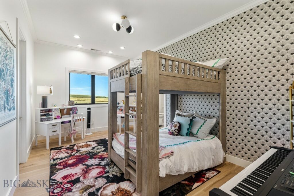 2375 Mount Ellis Lane