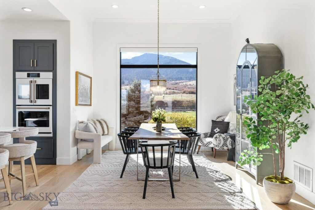 2375 Mount Ellis Lane