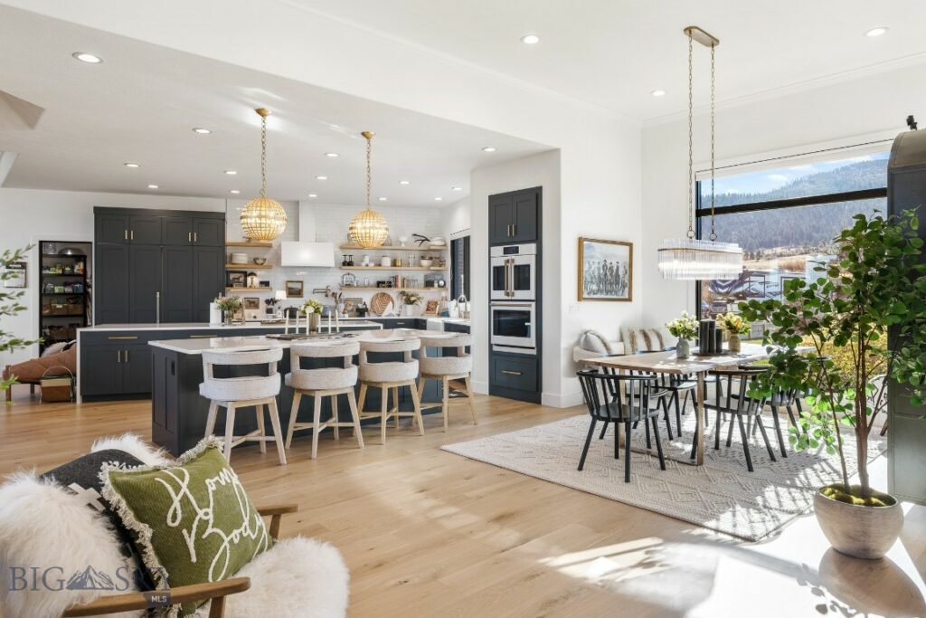 2375 Mount Ellis Lane