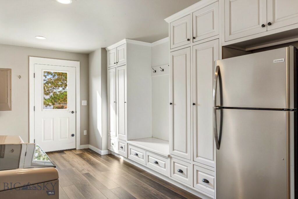 2399 Central Park Road