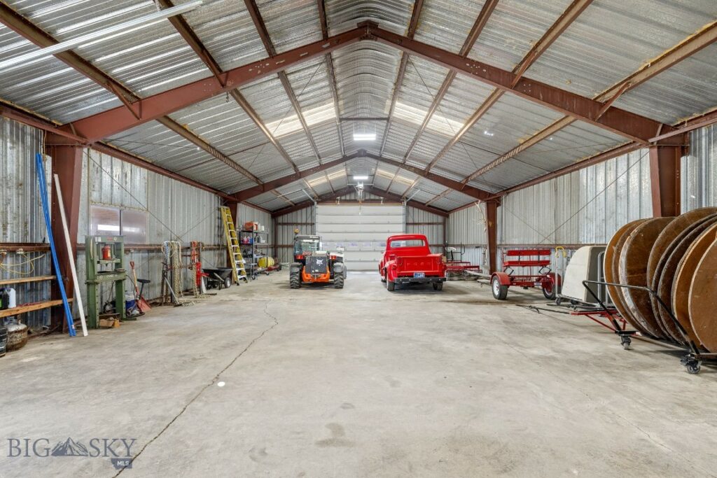 Belgrade MT 59714 - 24